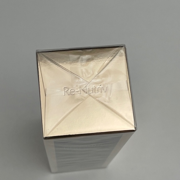 NEW Estee Lauder Re-Nutriv Ultimate Diamond Transformative Brilliance Serum 30ml - Picture 6 of 6